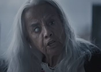 Бабушка рассказывает жуткую историю в новом рекламном ролике Diablo IV