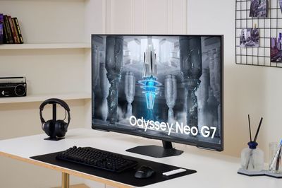 Samsung анонсировала 43-дюймовый игровой монитор Odyssey Neo G7 с подсветкой Mini-LED Samsung анонсировала 43-дюймовый игровой монитор Odyssey Neo G7 с подсветкой Mini-LED