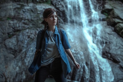 Такую Элли вы еще не видели: Косплеерша красиво воплотила образ главной героини The Last of Us Part II
