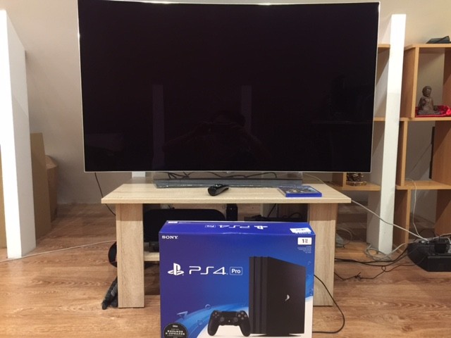 PS4 PRO