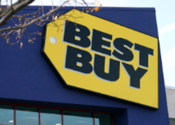 Добрая история: сотрудники Best Buy подарили консоль подростку, ежедневно приходившему поиграть в любимую игру