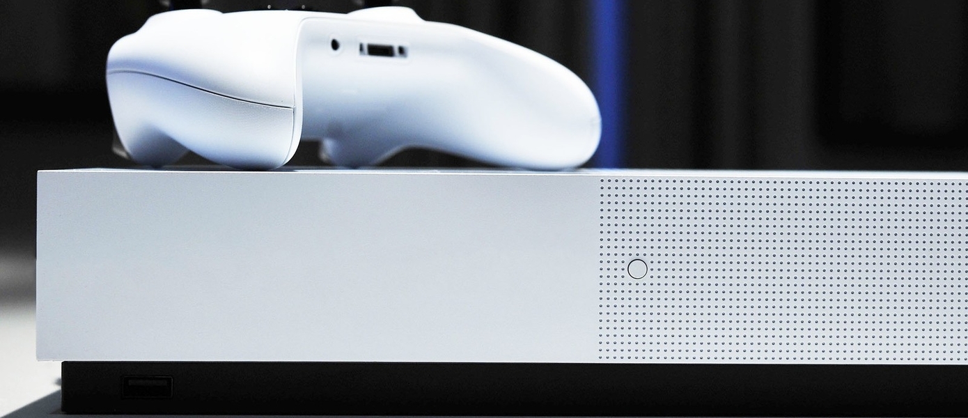 Консоль Xbox One S All-Digital теперь доступна в России по подписке Forward