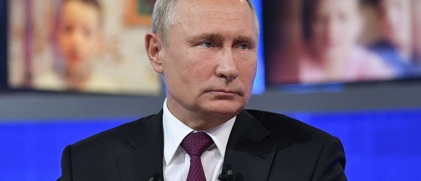 Владимир Путин подписал закон об обязательной предустановке российского ПО на электронную технику
