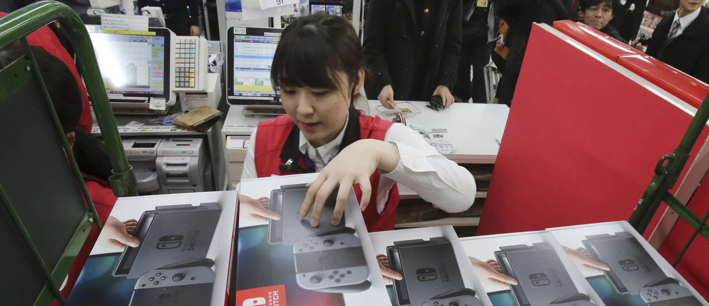 Коронавирус подкосил - продажи флагманских моделей Switch в Японии обрушились, но Switch Lite спасает положение