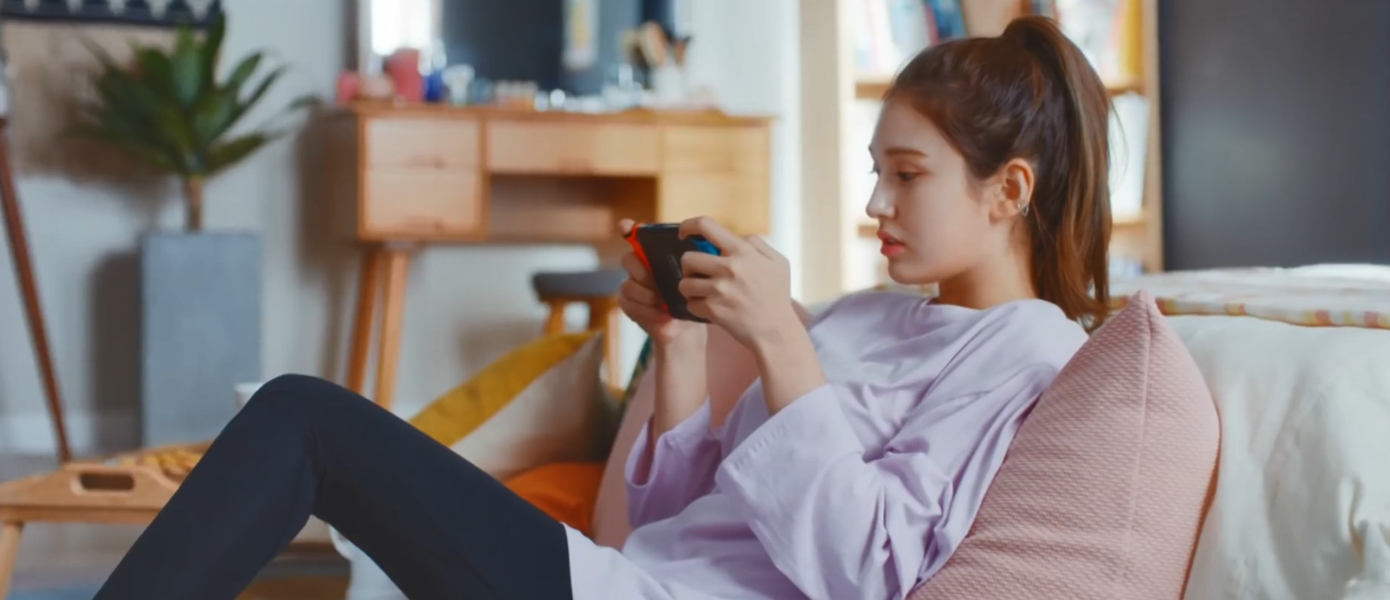 K-POP и Nintendo Switch: Корейская суперзвезда Чон Соми снялась в рекламе Animal Crossing: New Horizons