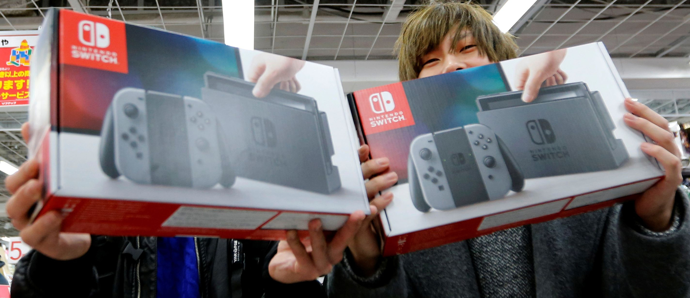 Тысячи корейцев выстроились в очереди перед магазинами в надежде выиграть право на покупку Nintendo Switch