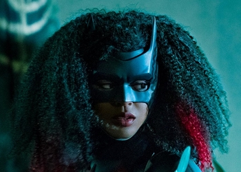 Инсайдер: The CW планирует закрыть провальный сериал про черную Бэтвумен