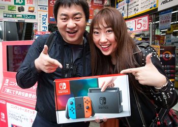 Впервые с 1988 года японский недельный чарт полностью состоит из игр для одной консоли - это Nintendo Switch