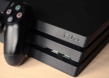 Подсчитано количество и общая стоимость всех игры для PlayStation 4 в PS Store - это почти 6 миллионов рублей