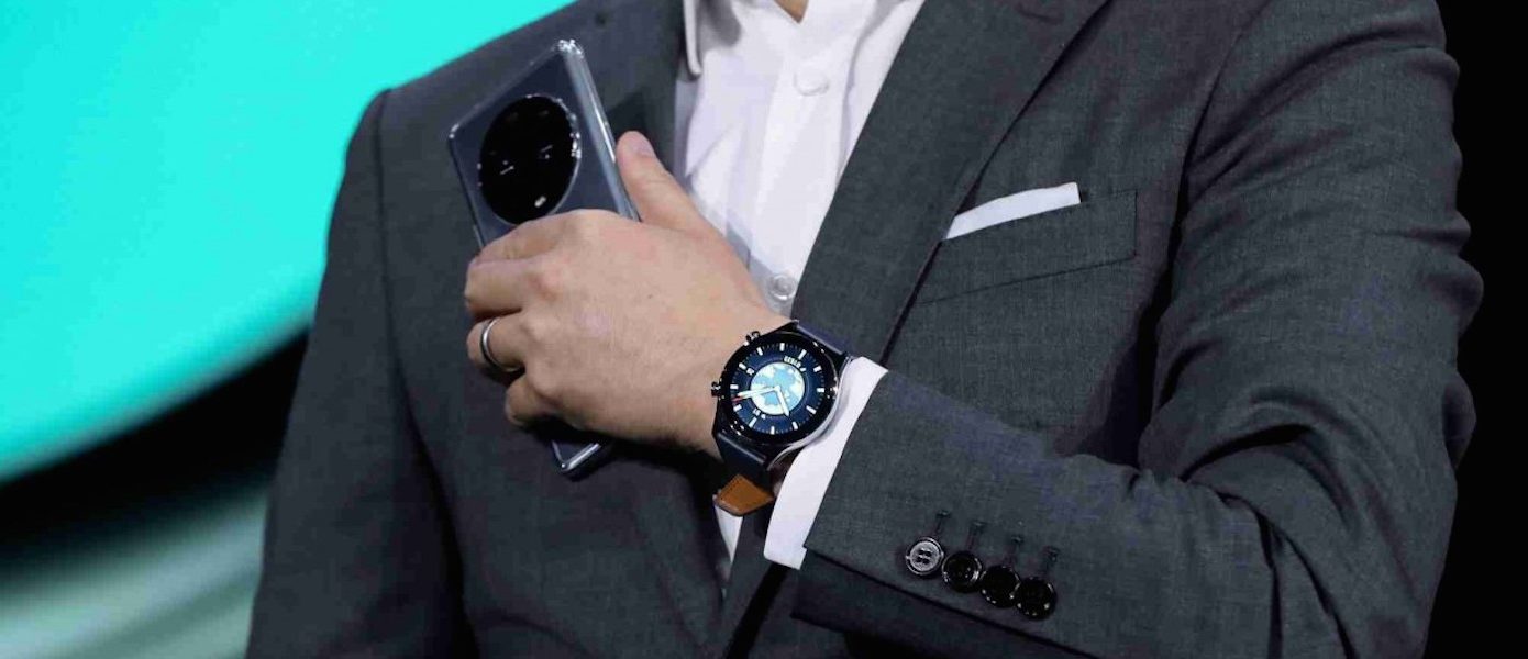 HONOR выпустила смарт-часы Watch GS 3 и наушники Earbuds 3 Pro с технологией измерения температуры