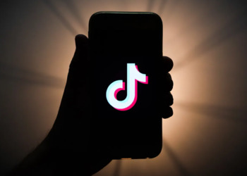 Закон о фейках ударил по TikTok: Популярная соцсеть частично приостанавливает работу в России