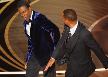 Скандал на «Оскаре»: Уилл Смит ударил Криса Рока по лицу во время церемонии