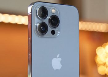 Официальные ритейлеры Apple в России iPort и re:Store начали закрывать розничные магазины