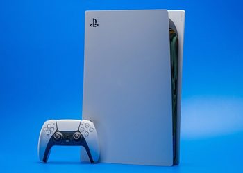 Энтузиаст создал PlayStation 5 Slim толщиной 2 см — консоль холоднее оригинала благодаря водяному охлаждению