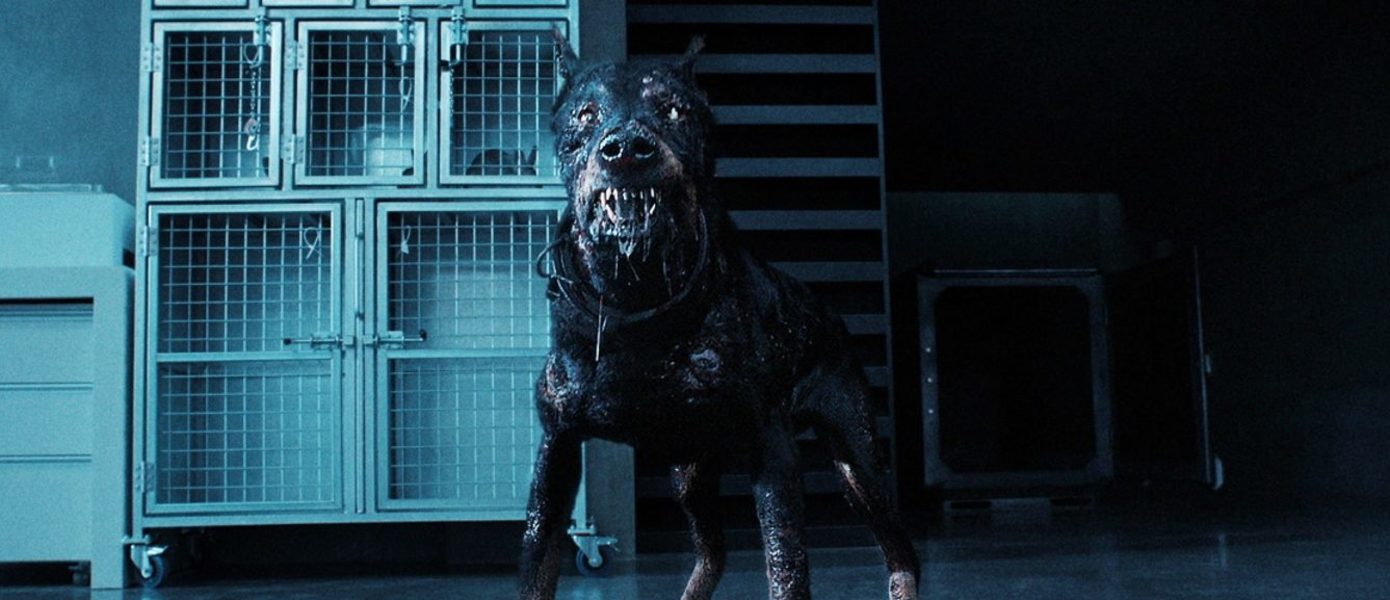 Голографический мишка и злая собака в новом отрывке сериала Resident Evil от Netflix