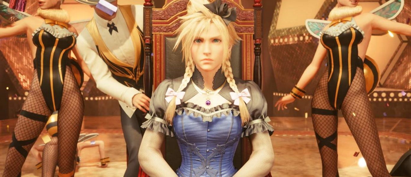 Представлена статуэтка Клауда в женском платье из ремейка Final Fantasy VII
