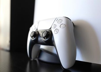 Sony реализовала почти 22 миллиона консолей PlayStation 5, операционная прибыль и продажи игр просели