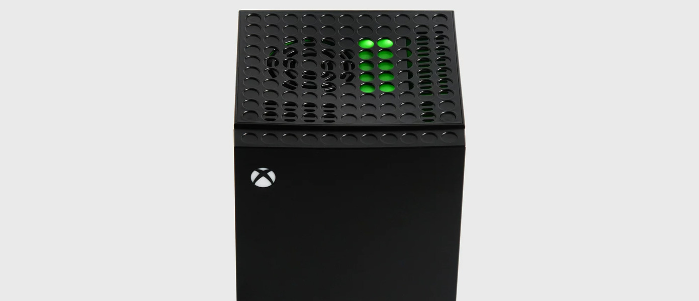 Microsoft представила мини-версию мини-холодильника Xbox