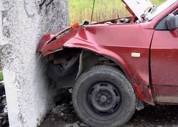 В России разбили ВАЗ-2108 для проверки функции автоматического распознавания аварий в iPhone 14