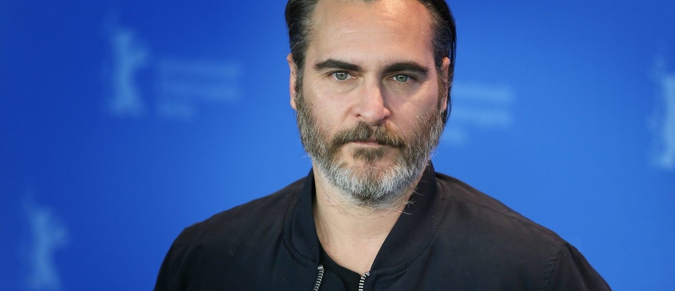 A24 выпустила первый трейлер фильма «Бо боится» с Хоакином Фениксом