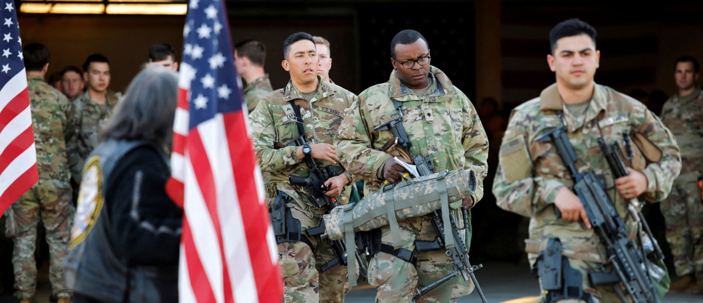 Армия США приостановила рекламную кампанию с участием Джонатана Мейджерса после ареста актера