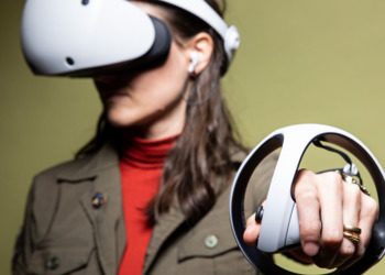 Sony впервые раскрыла продажи PlayStation VR2 — новая гарнитура стартовала лучше первой