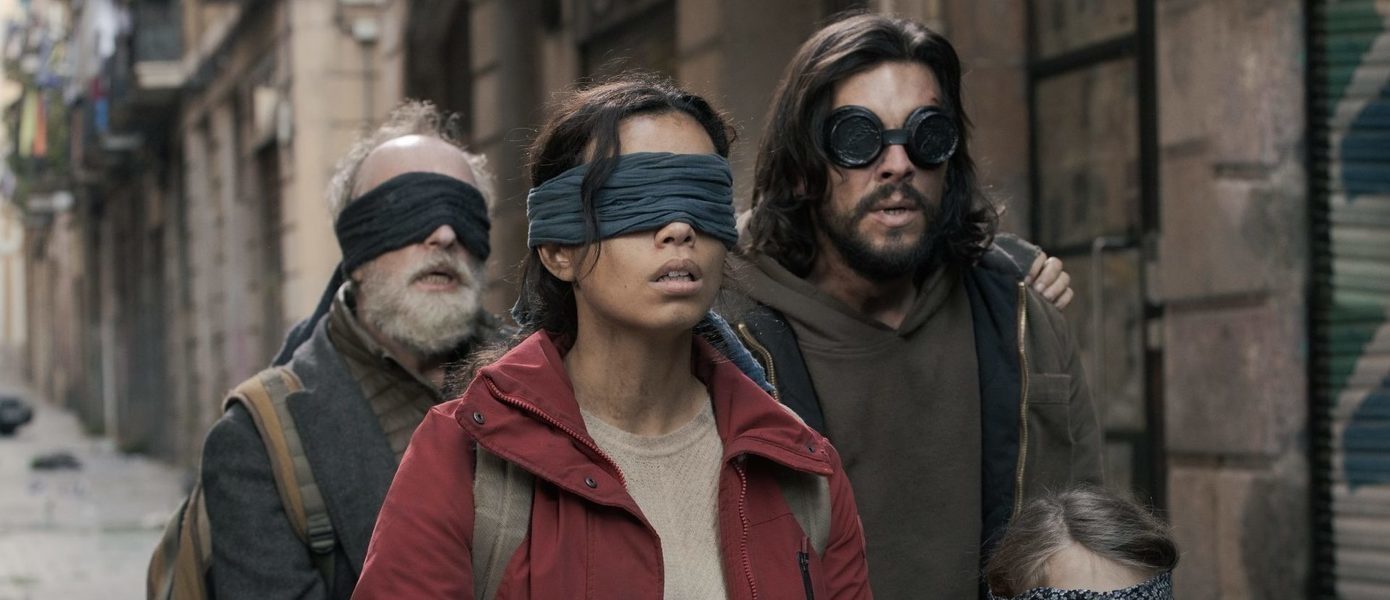 Netflix представила полноценный трейлер хоррора «Птичий короб: Барселона»