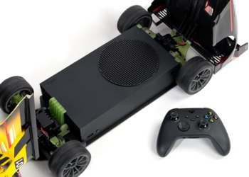 Microsoft представила радиоуправляемую Xbox Series S в виде машины из Forza Motorsport