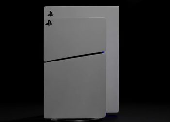 Компактнее обычной: Первое живое сравнение оригинальной и обновлённой PlayStation 5