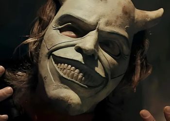Итан Хоук вернется к роли маньяка в сиквеле фильма ужасов 