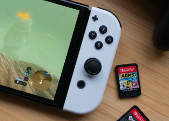Слух: Nintendo Switch 2 может получить OLED-экран от Samsung, запуск ожидается в начале 2024 года