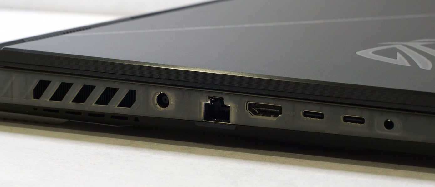 Мощь по всем фронтам: Обзор ноутбука ASUS ROG Strix Scar 18 (G834JYR)