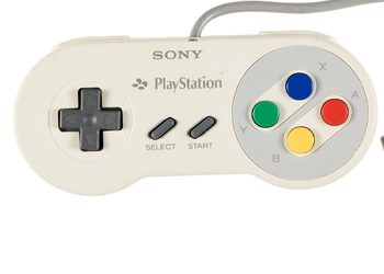 Дорогая игрушка: Контроллер Nintendo PlayStation купили за 35 тысяч долларов