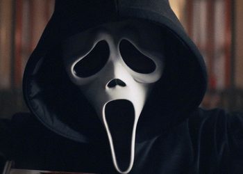 Гоустфейс против Джонни Кейджа в новом ролике Mortal Kombat 1