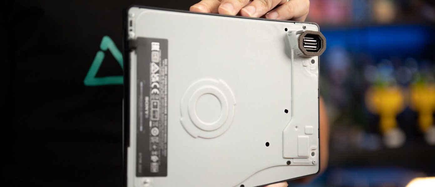 В некоторых странах возникла нехватка дисковых приводов перед запуском PS5 Pro — всё смели перекупщики