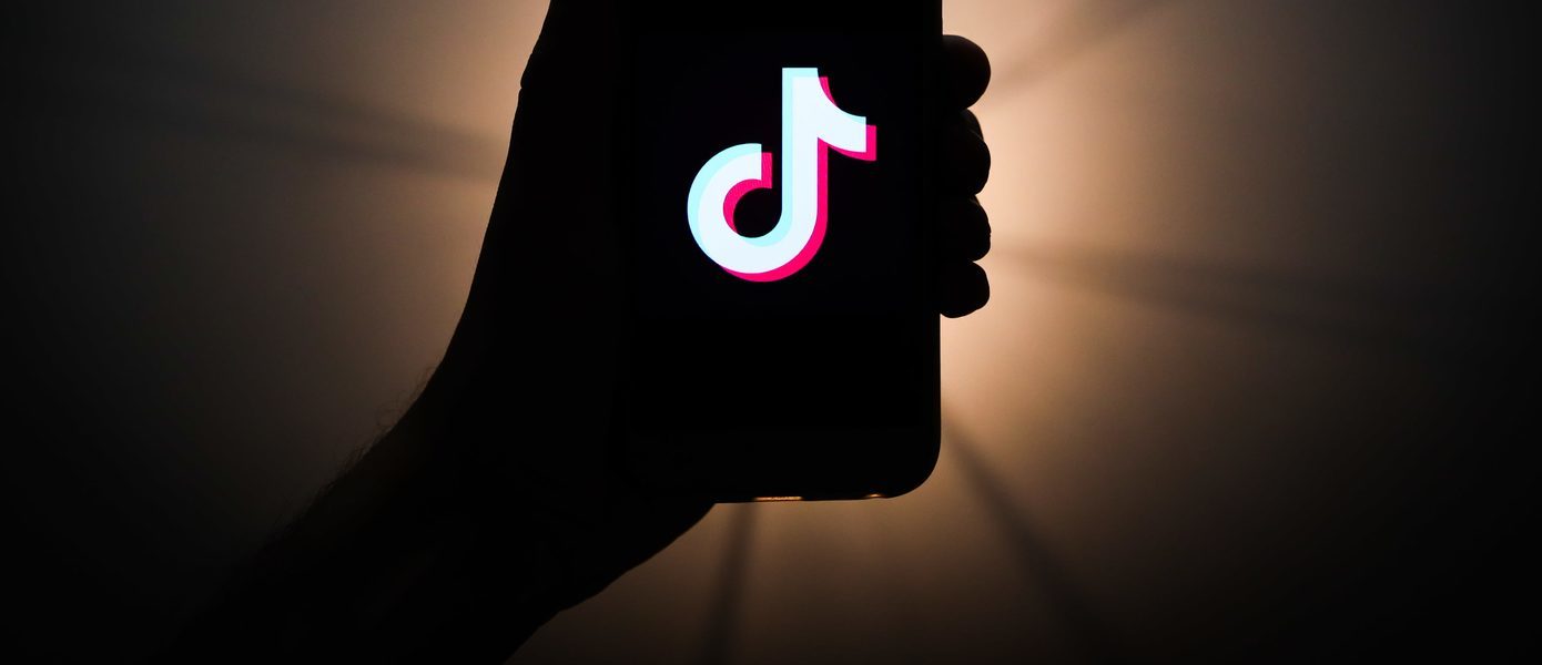 Бан не продержался и дня: TikTok возобновил работу в США