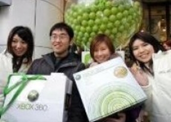 Золотой Xbox 360 для Гонг Конга