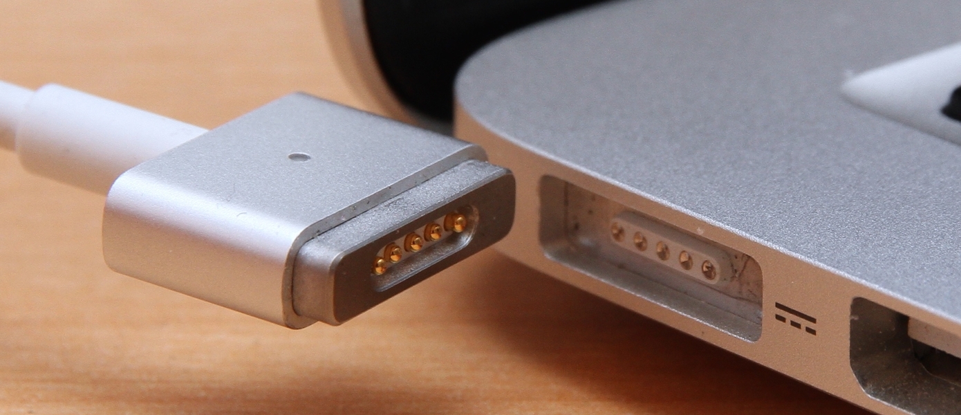 Слух: Apple вернётся к MagSafe в новых iPhone и зарядных станциях