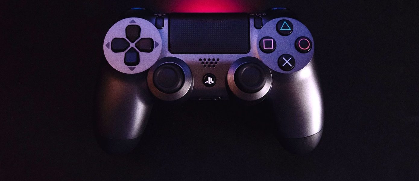 Sony дарит подписчикам PS Plus на PS4 и PS5 игры на сумму в 6267 рублей: Началась июньская бесплатная раздача