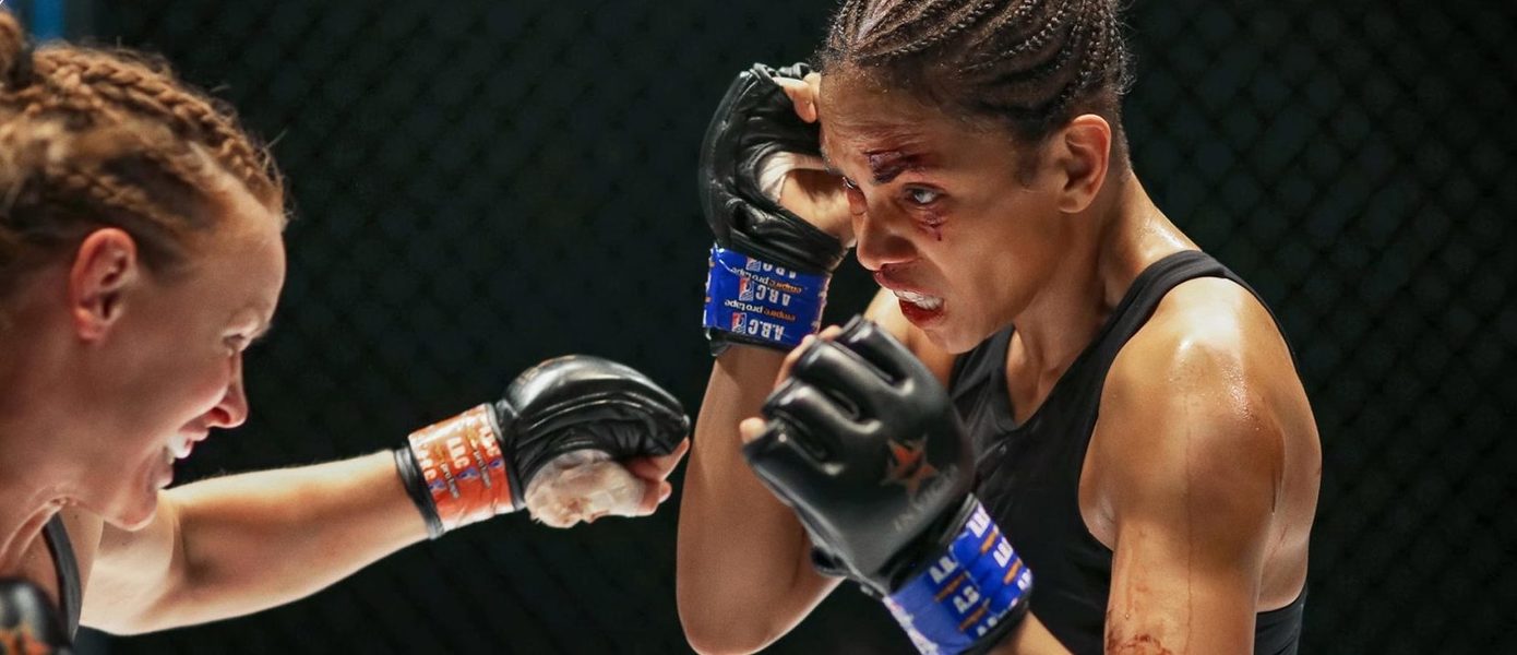 55-летняя Холли Берри машет кулаками в роли бойца MMA в первом трейлере фильма